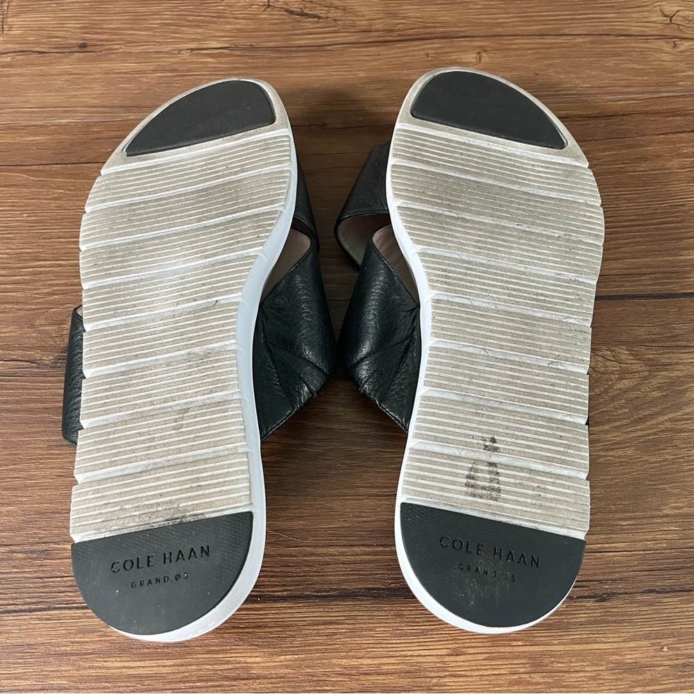 COLE HAAN ZEROGRAND Criss Cross Black Leather Slides Sandals Women’s Size 9.5C - Picture 7 of 10